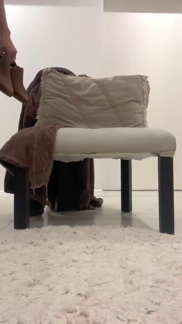 Video de SOLEMNIA SHOES