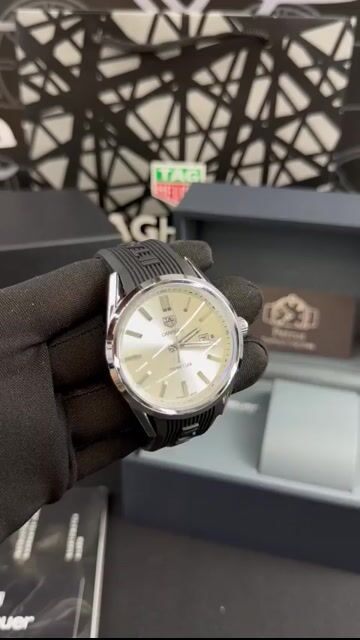 Video de TAG Heuer Carrera 44mm - AÇO/MOSTRADOR BRANCO - SILICONE