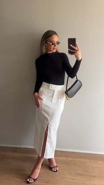 Vídeo de Saia Brenda Off White