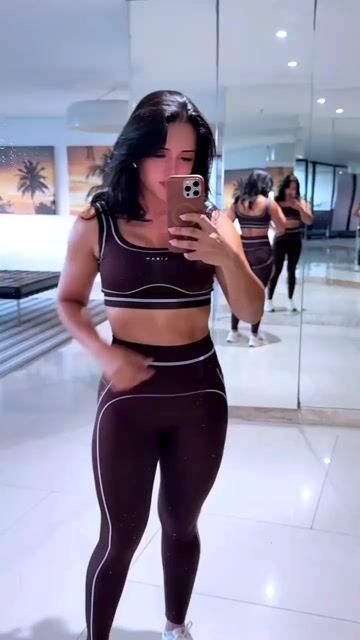 Video de CLOE | CONJUNTO TEC - SEAMLESS KNIT