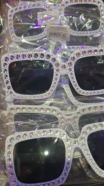 Video de Anteojos marco cuadrado strass BLANCO