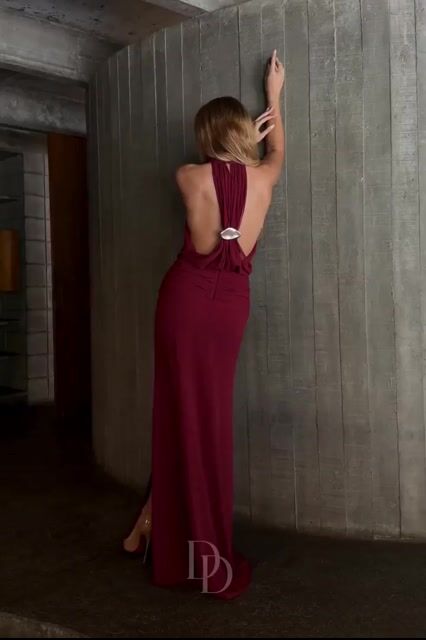Vídeo de Doll Dress - Vestidos de Festa 