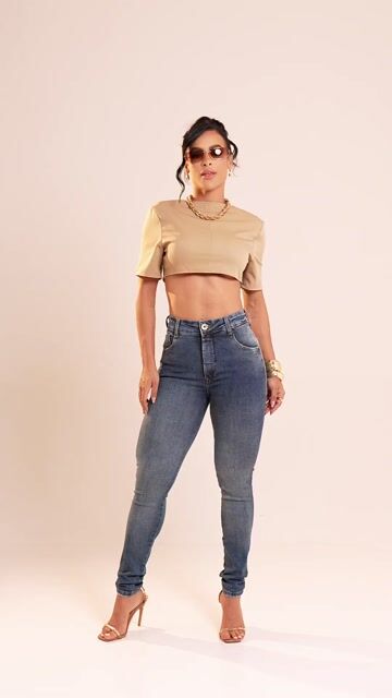 Vídeo de LUNAY'S JEANS