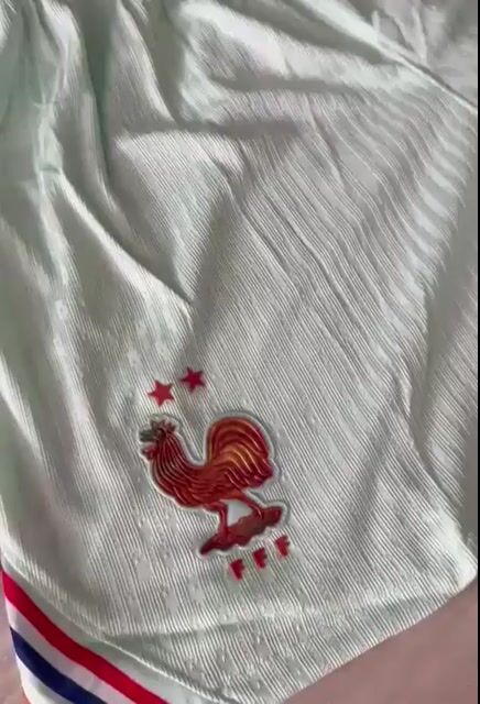 Video de SHORT FRANCIA 2026/27 BLANCO - TELA JUGADOR