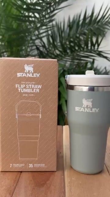 Video de Stanley Vaso Térmico Iceflow Flipstraw Tumbler 591ml