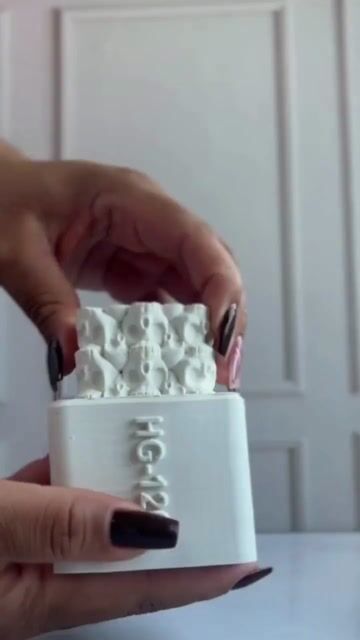 Video de Molde de Silicone Cubo de Caveiras Halloween Dia das Bruxas 3D para Vela Sabonete Gesso Resina e Artesanato Decorativo