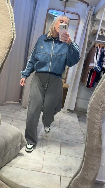 Video de Campera bomber adi azul