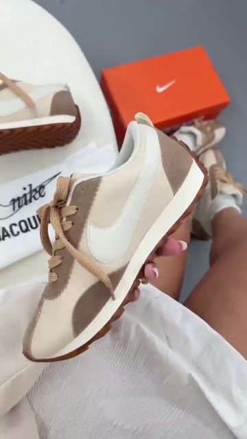 Video de Nike Jacquemus