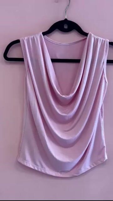 Video de 1010241 BLUSA BABI DECOTE & FORMAS AZUL