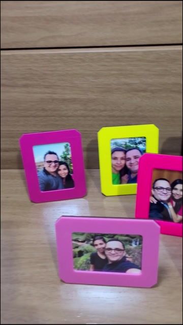 Video de Mini Porta Retrato 5x7 - Moldura para Foto 5x7 - Mini Porta Retrato para foto