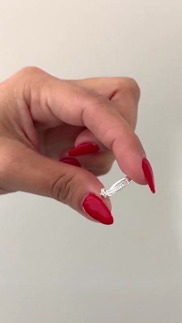 Video de Anillo lazo con piedras