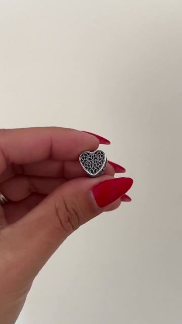 Video de Charm corazon calado