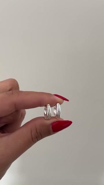 Video de Argollas con línea de piedras