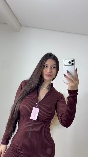 Video de Macacão Emy