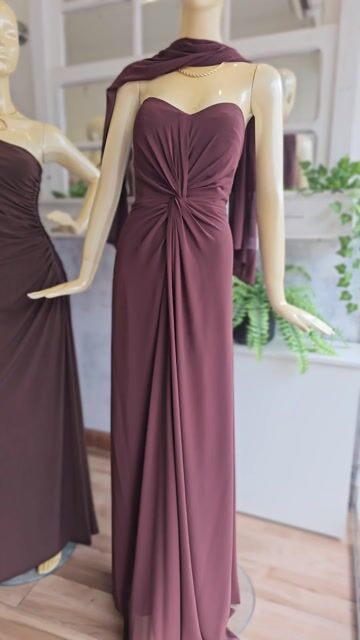 Vídeo de VESTIDO LONGO AYLA
