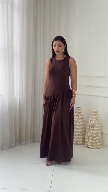 Vídeo de Vestido Sabrina Romantic