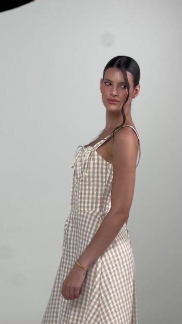 Vídeo de VESTIDO MIDI ANABELLI