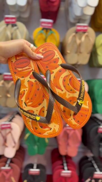 Vídeo de Club das Sandálias I Havaiana Original I Pingente I Acessórios