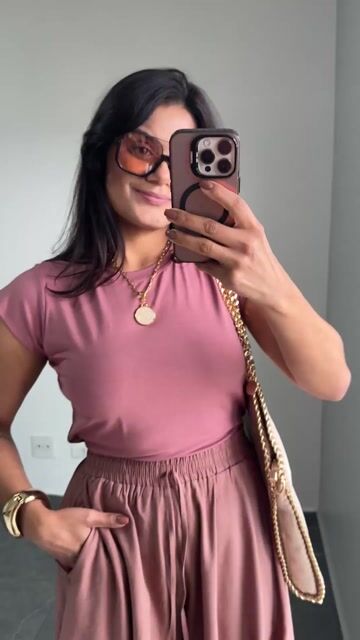 Vídeo de Blusa T-shirt Tee Camiseta Blusa Viscolycra Manga Muscle Felícia Rosa Queimado