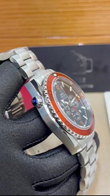 Video de Omega Seamaster 007 43mm - Aço/Mostrador preto