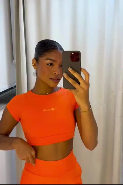Vídeo de VITORIA CARVALHO MODA FITNESS