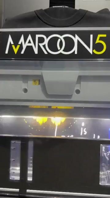 Video de Remera Maroon Five Love Is Like