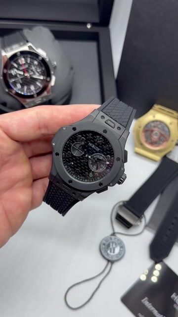 Video de Hublot Steel 44mm - AÇO ROSE/MOSTRADOR PRETO - SILICONE
