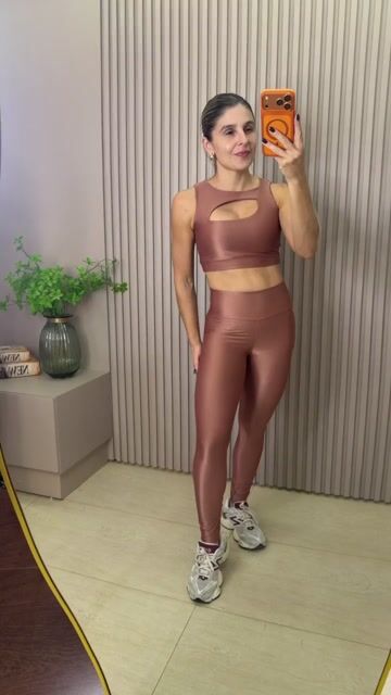 Vídeo de BRONZE - Conjunto Helena