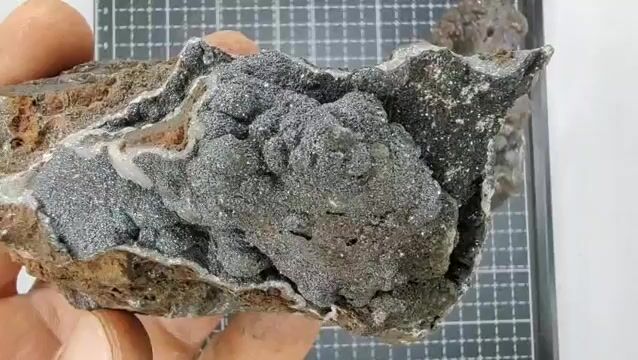 Video de 876 gr Pirolusita (4 pz) - Minerales de Colección