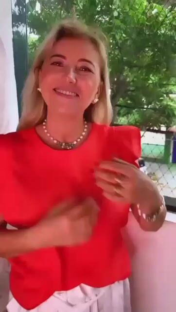 Video de Colar pérolas água doce.