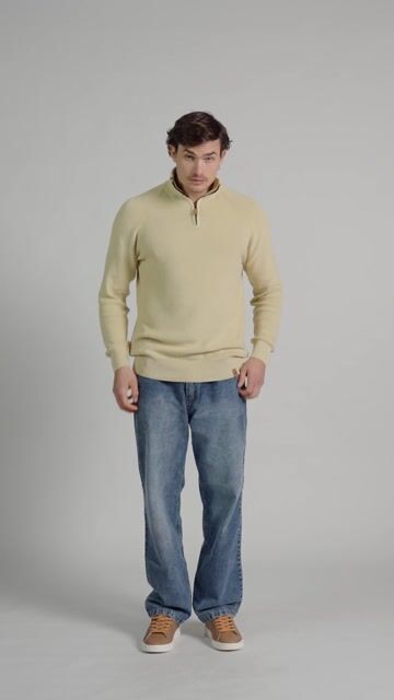 Video de Sweater Dean Funes - Crudo