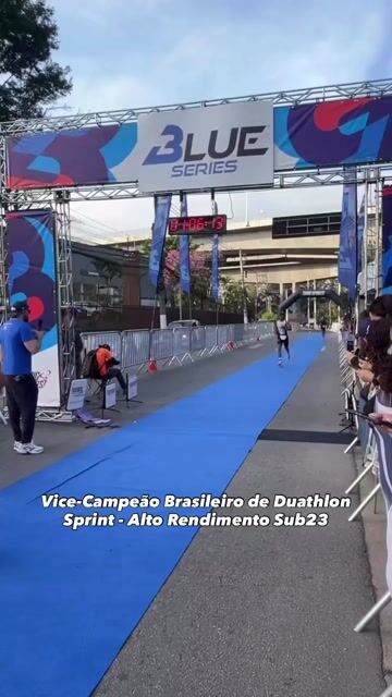 Vídeo de Óculos de Sol ATTAIN VANT Gold
