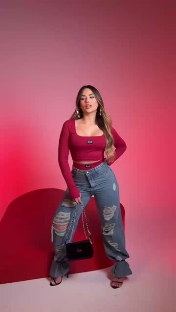 Video de HOT PANTS CONJUNTO MANGA LONGA MARYLAND