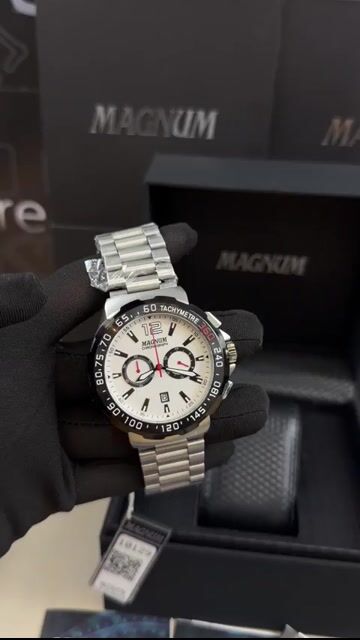 Video de Magnum Chronograph MA33657Q 45mm - Aço/Mostrador Branco