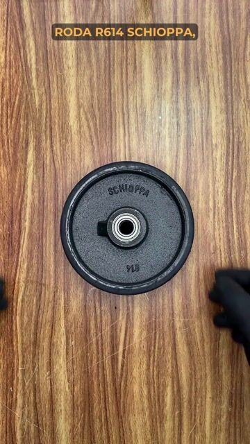 Vídeo de Roda de Borracha para Rodízio 6 Polegadas 150mm Suporta Até 200Kg R 614 BE - SCHIOPPA