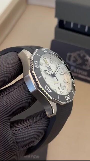 Video de TAG Heuer Aquaracer 43mm - AÇO/MOSTRADOR BRANCO - SILICONE