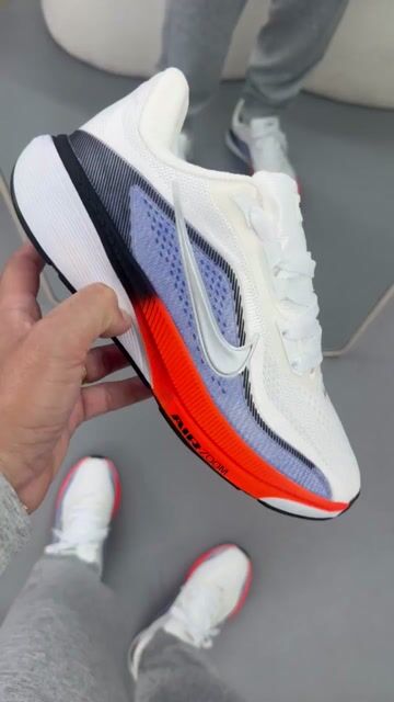 Vídeo de Lançamento Tênis Pegasus 42 Disponível 38 ao 43