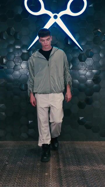 Video de LUXO | Ropa sin género para humanos.