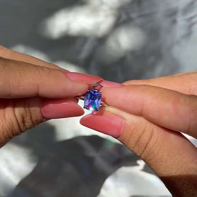 Video de Anel Rany · Prata 925 · Azul 2,5ct · Solitário Pedra Alta