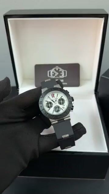 Video de Bvlgari Aluminium 43mm - AÇO/MOSTRADOR BRANCO - SILICONE