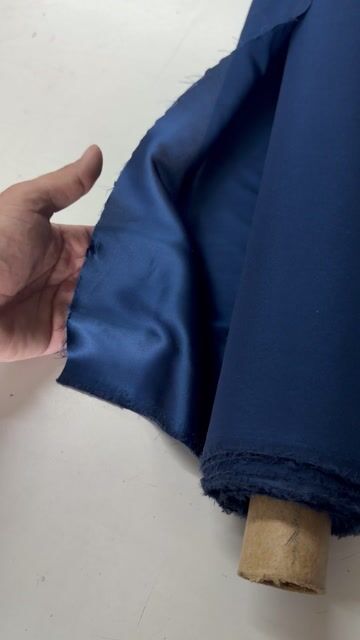 Vídeo de Tecido Cetim De Seda Pura - Azul