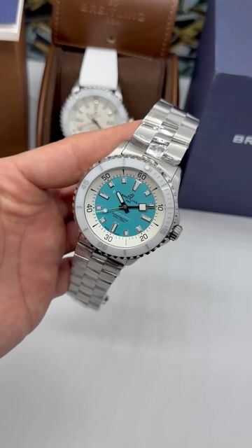 Video de Breitling Superocean 44mm - AÇO/MOSTRADOR AZUL