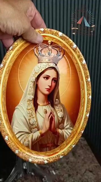 Video de Quadro de mesa/parede oval Nossa Senhora de Fátima- com suporte