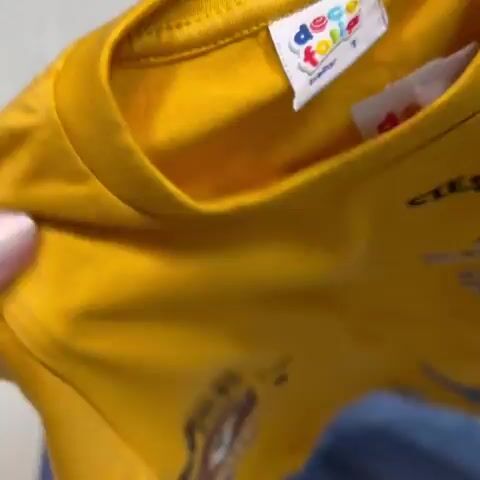 Video de Conjunto Infantil Menino Safari Mostarda Camiseta e Bermuda