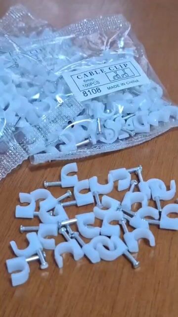 Vídeo de 1000pcs Grampo Fixa Fio Cabo Coaxial Miguelão 6mm Branco