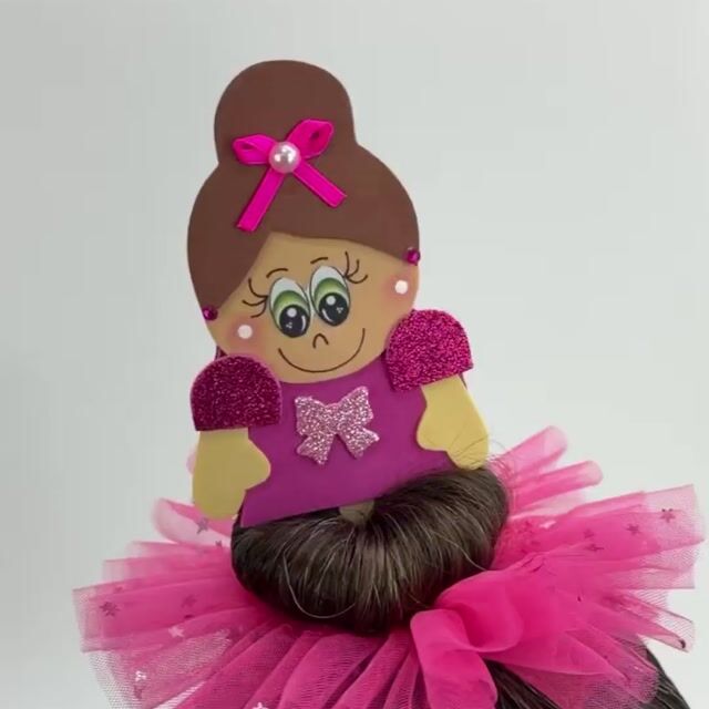 Video de Kit Cabelo Maluco Bailarina Com Bucha Coque E Saia Tule