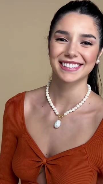 Vídeo de Perla Bella