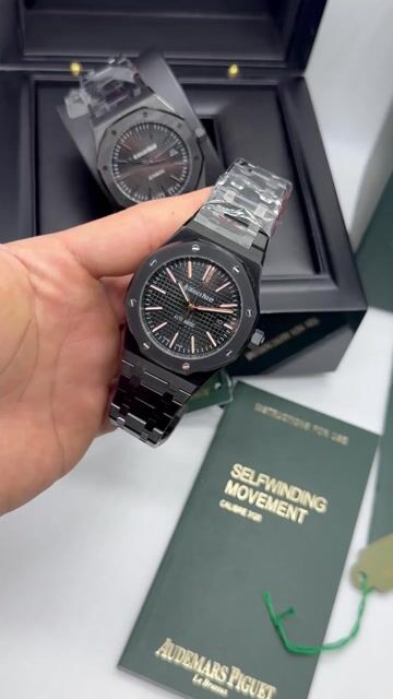 Video de Audemars Piguet Royal Oak 42mm - AÇO PRETO/MOSTRADOR PRETO