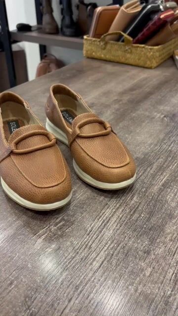 Video de SOLEMNIA SHOES