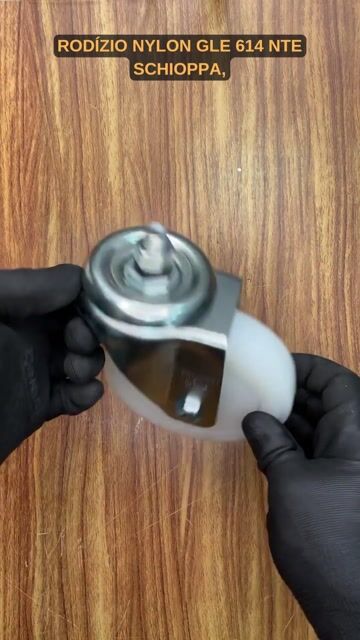 Vídeo de Rodizio Giratório Espiga 6 Polegadas 150mm Nylon Suporta até 300kg GL 614 NTE - SCHIOPPA
